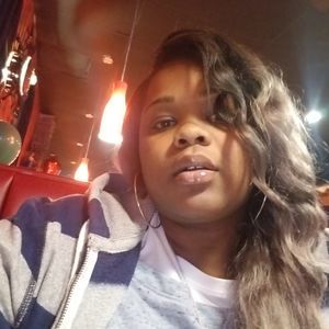 Meet your Posher, Tiara